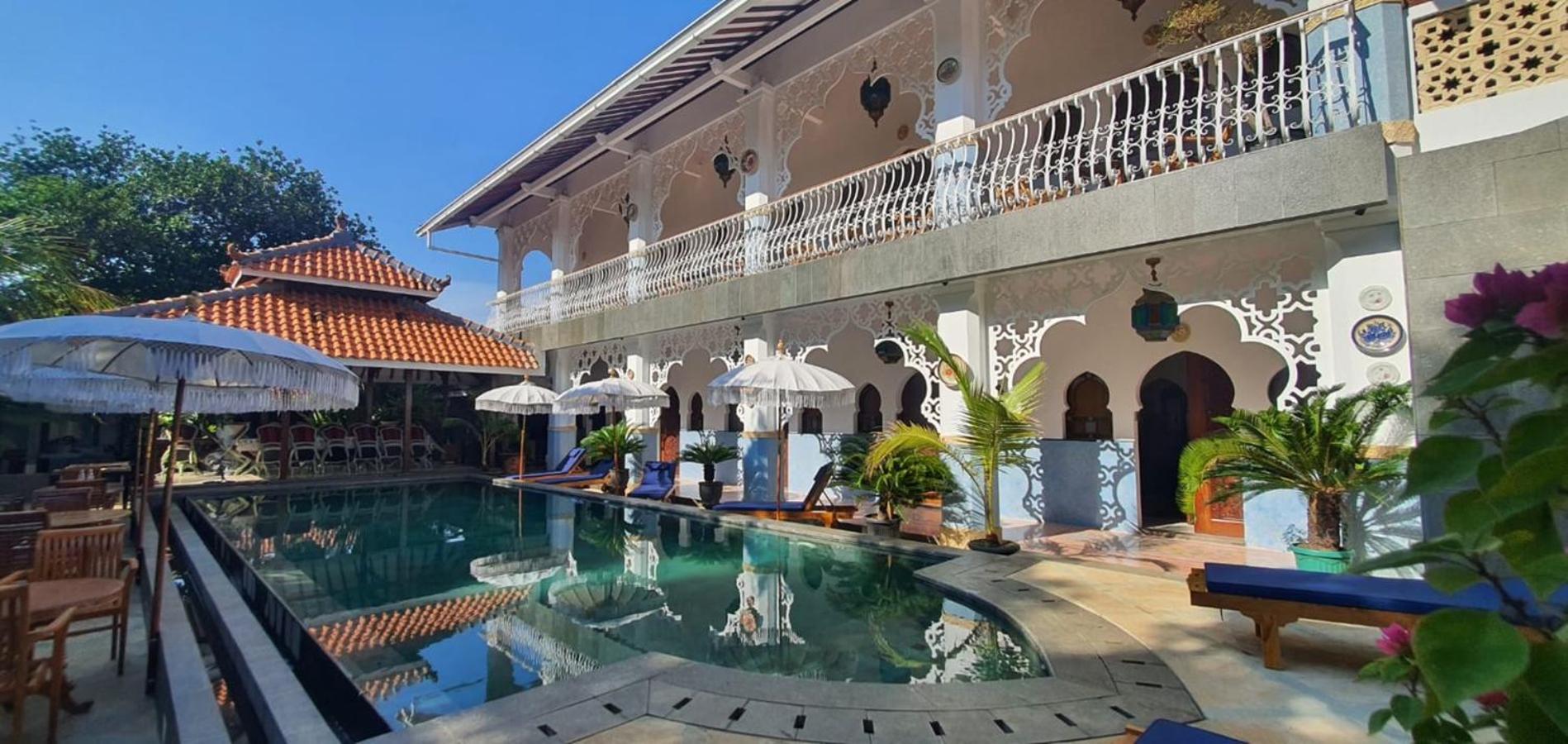 Blue Garden Boutique Hotel Джепара Екстериор снимка